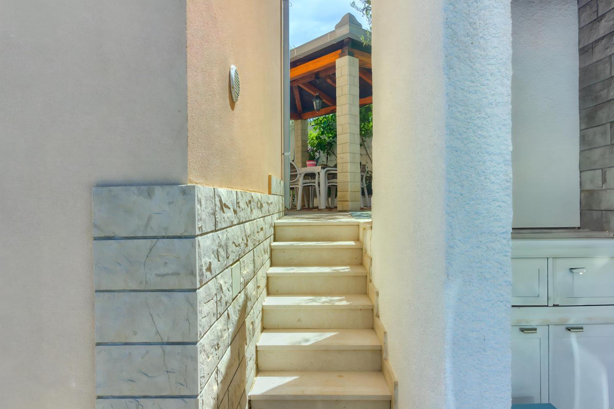 Jela Appartement *