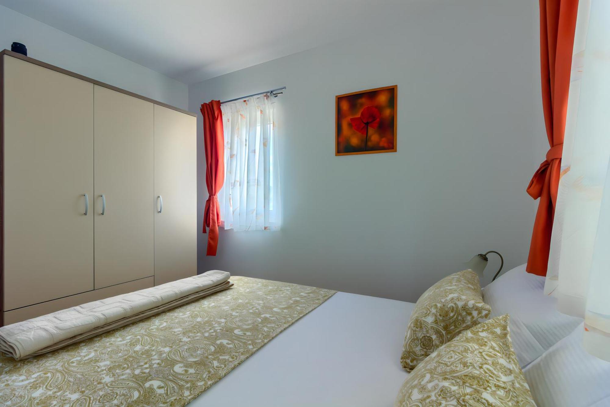 Jela * Trogir