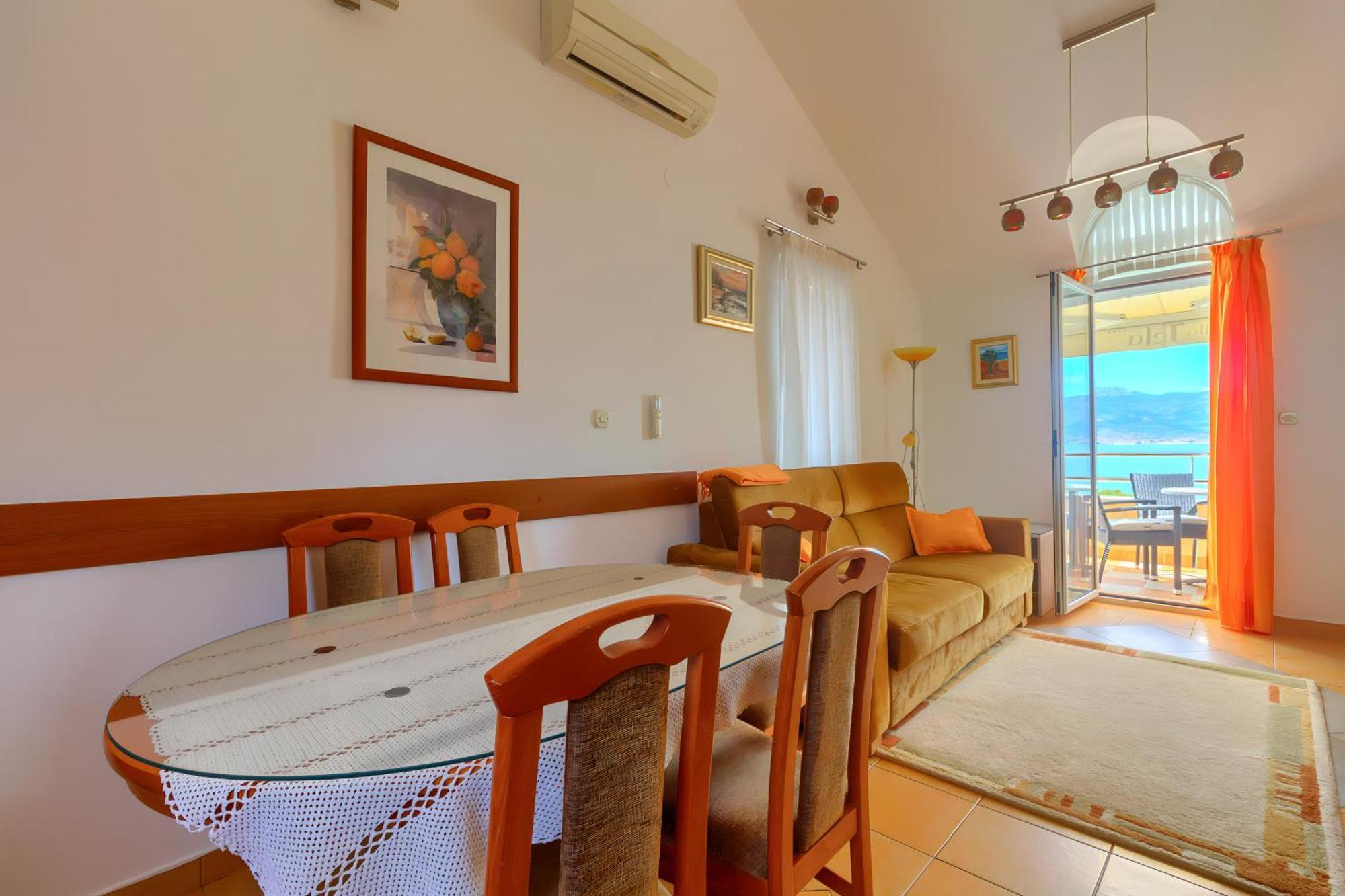 Apartment Jela
