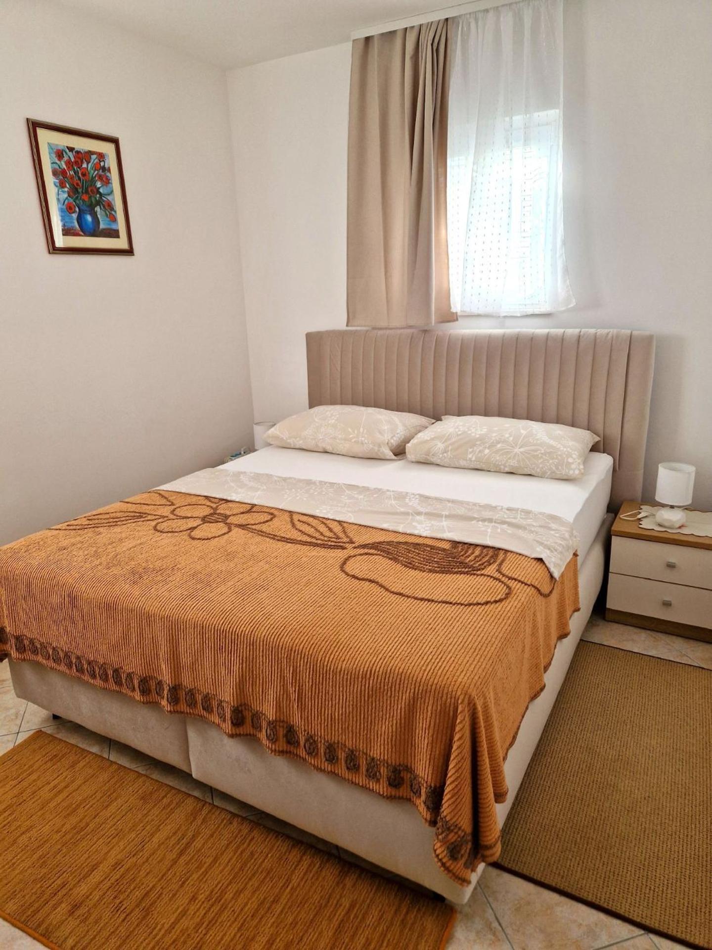 Jela Apartmán